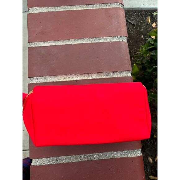 Carolina herrera makeup pouch - Picture 3 of 5